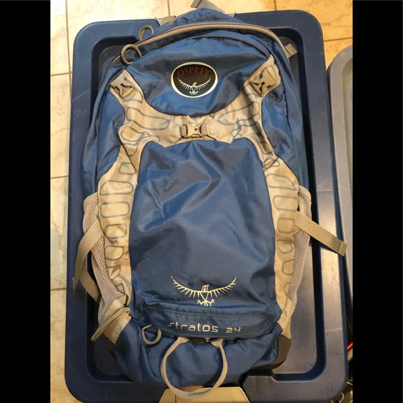 Osprey Bags Osprey Stratos 24 Mens Daypack Poshmark